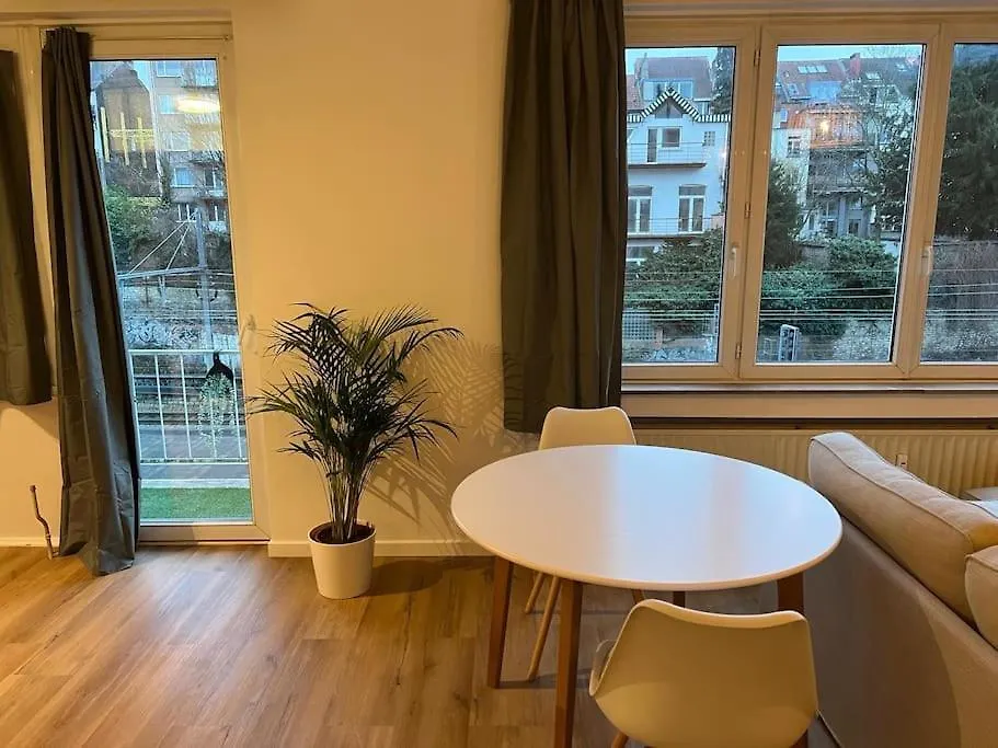 Apartament Beautiful Flat In Etterbeek Bruksela
